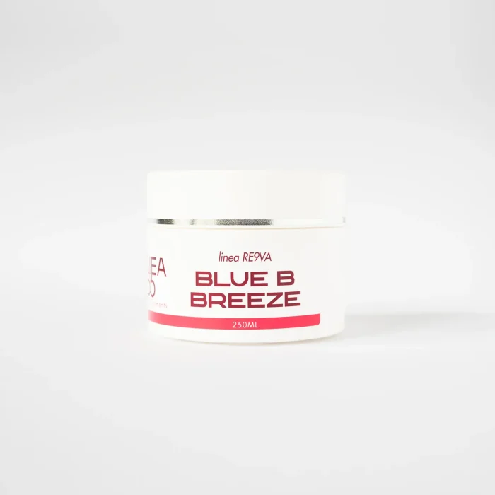 Barattolo da 250 ml di crema corpo Re9va Blue B Breeze Linea55, formulata per nutrire e rigenerare la pelle.