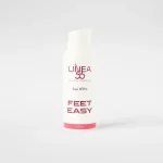 Flacone airless bianco da 50ml di crema piedi Feet Easy Re9va di Linea55 con estratti di pino e menta piperita, vista laterale su sfondo bianco.